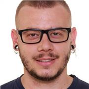 Maestro graduado se ofrece para dar clases de refuerzo de primaria y secundaria de todas las asignaturas así como de asignaturas teóricas de conservatorio de música del grado elemental y profesional y preparación a las pruebas de accesos en la especialida